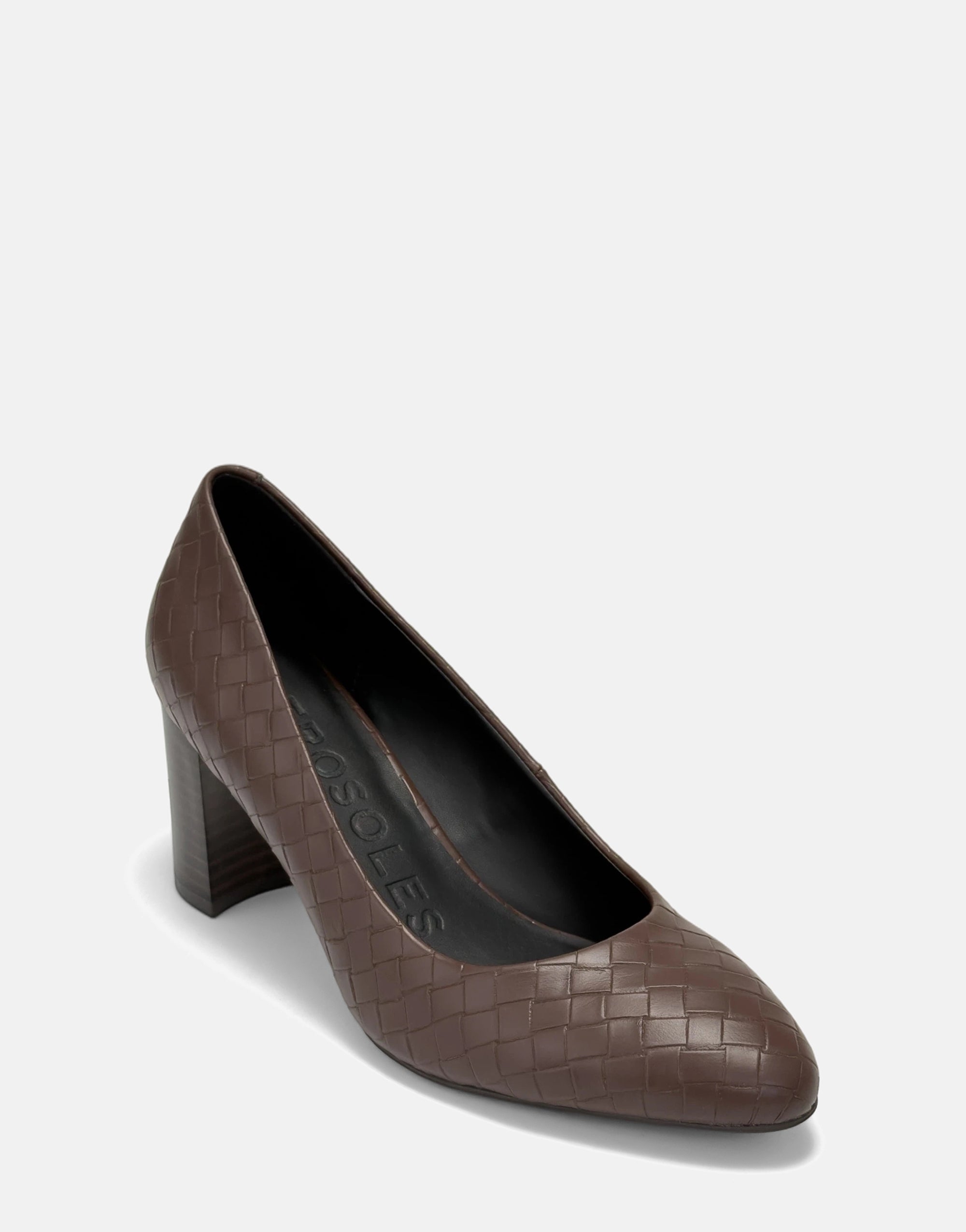 Betsy - Image 2