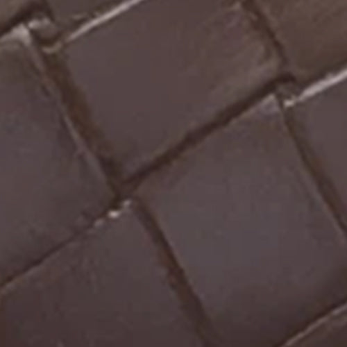 Betsy - Image 7